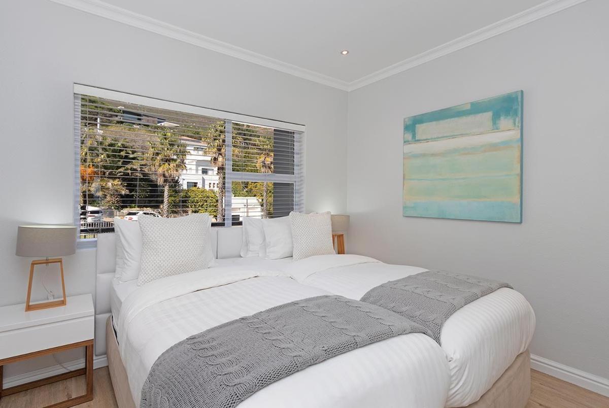 Stunning Sea View Apartment - Camps Bay Fokváros Kültér fotó